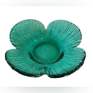Blenko Vintage 625M hand blown sea green flower petal bowl